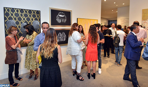 Vernissage à Casablanca de l’exposition collective “Vingt ans, une œuvre”