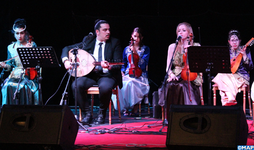 27e Festival de la musique de Tanger: La troupe algérienne de l’art authentique ouvre le bal