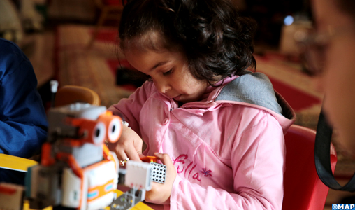 Préscolaire: Lancement de la phase d’essai de l’utilisation des robots éducatifs dans la province de Fahs-Anjra