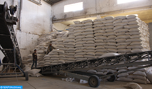 Distribution de 693.825 quintaux d’orge subventionnée aux éleveurs de Béni Mellal-Khénifra