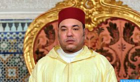 SM le Roi adresse un message de condoléances et de compassion à la famille de feu Abdessamad Dinia