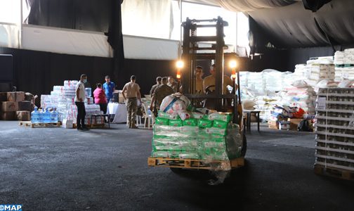 Distribution d’aides alimentaires et médicales marocaines aux victimes de l’explosion du port de Beyrouth