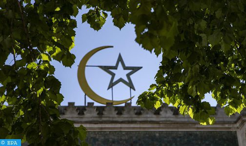 France: tentative d’incendie dans une mosquée à Lyon, Darmanin condamne des “agissements imbéciles et haineux”