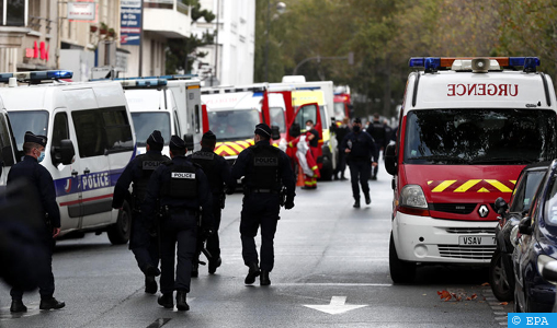 Attaque à l’arme blanche à Paris, plusieurs blessés