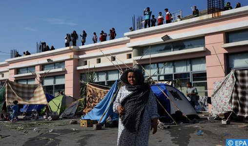 Heurts entre police et migrants sur l’ile grecque de Lesbos