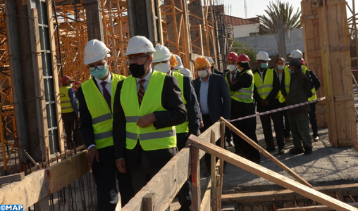 Ben Slimane: M. Ben Abdelkader visite le chantier de construction de la section de la justice de la famille du tribunal de première instance