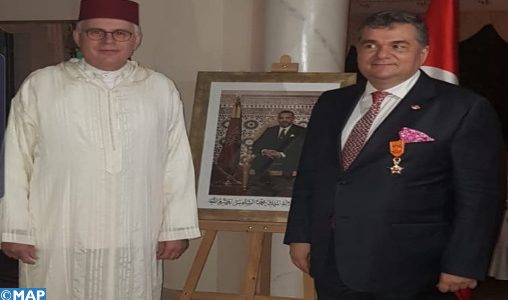 L’ex-ambassadeur de Turquie au Maroc décoré du Wissam Alaouite de l’ordre de Grand officier