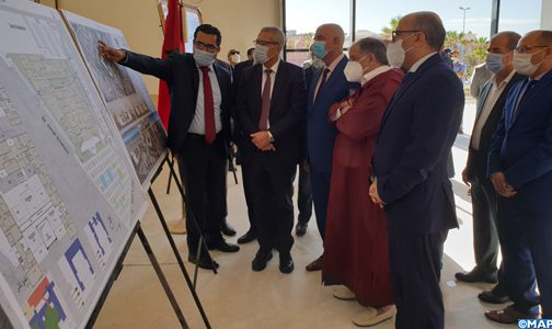M. Ben Abdelkader s’enquiert du chantier de construction d’un nouveau siège du tribunal de première instance à Dakhla