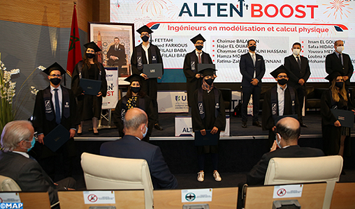Programme Alten Boost: cérémonie de remise des diplômes aux lauréats de la 1ère promotion