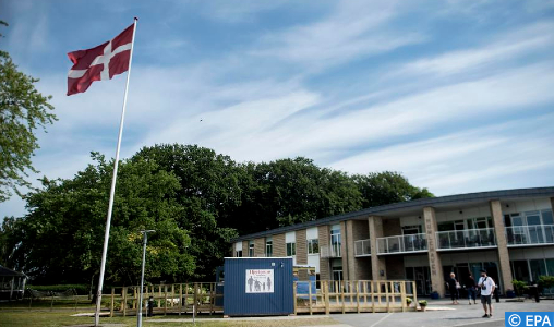 Au Danemark, la pandémie s’étend, le doute s’installe