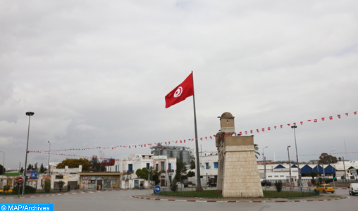 En récession, l’économie tunisienne en quête de ressources