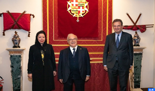 Les œuvres et initiatives proactives de SM le Roi hautement saluées par le Souverain de l’Ordre de Malte