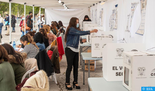 Élections présidentielles : les Équatoriens appelés à départager deux visions diamétralement opposées