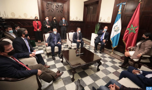 M. Mayara s’entretient avec la présidente du Congrès du Guatemala