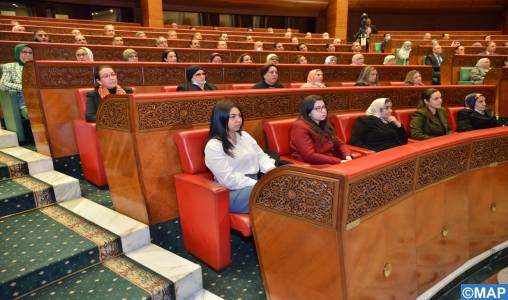 La Chambre des conseillers rend hommage à ses femmes fonctionnaires