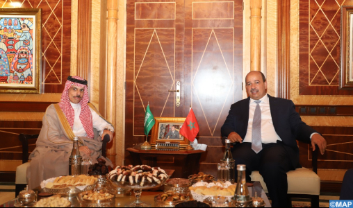 Le président de la Chambre des conseillers et le chef de la diplomatie saoudienne évoquent à Rabat l’excellence des relations entre les deux pays frères