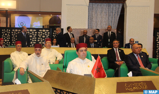 Sur Hautes Instructions royales, M. Bourita préside la délégation marocaine au Sommet arabe à Alger