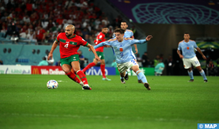 L’équipe nationale marocaine réussit à entrer dans l’histoire et prouve qu’elle est la meilleure représentante du football arabe au Mondial 2022 (presse saoudienne)