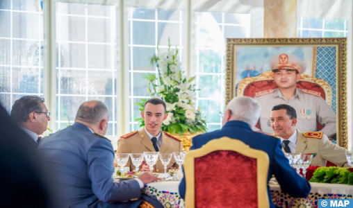 SAR le Prince Héritier Moulay El Hassan préside le déjeuner offert par SM le Roi à l’occasion du 67ème anniversaire des FAR