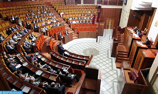 جلسة عمومية لمجلسي البرلمان يوم الأربعاء لتقديم مشروع قانون المالية لسنة 2014