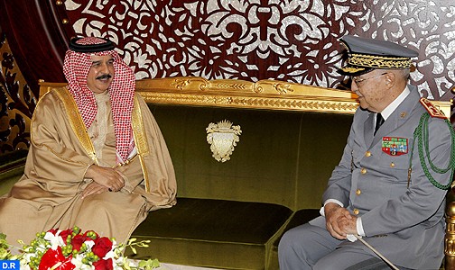 عاهل البحرين يستقبل الجنرال دوكور دارمي عبد العزيز بناني