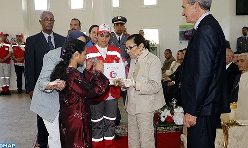 صاحبة السمو الملكي الأميرة للا مليكة تعطي بالصخيرات انطلاقة الأسبوع الوطني للهلال الأحمر المغربي