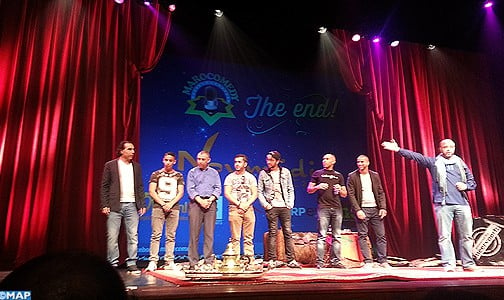فرقة (ماروكوميدي) تقدم لأول مرة بأمستردام عرضا متميزا بالدارجة المغربية