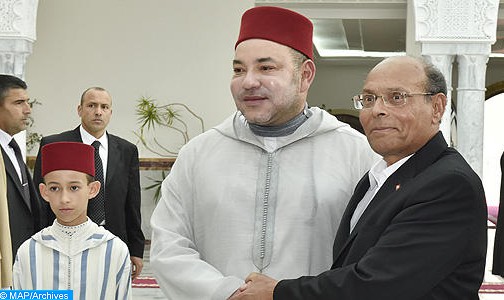 المغرب ينفي نفيا قاطعا ما تداولته صحافة ذات نوايا مبيتة حول خلاف مزعوم بين جلالة الملك والرئيس التونسي