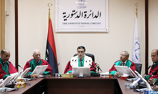 البرلمان الليبي يعلن “امتثاله” لقرار المحكمة العليا بعدم دستورية انتخاب أحمد امعيتيق رئيسا للوزراء