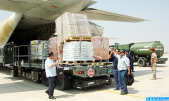 وصول شحنة جديدة من المساعدات المغربية الموجهة لسكان غزة إلى مطار الإسماعيلية