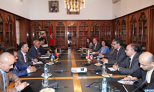 المغرب وليبيا يتدارسان بالرباط سبل تعزيز علاقاتهما الثنائية في مجالات النقل والبنيات التحتية