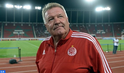 فريق الوداد البيضاوي لكرة القدم يقيل مدربه جون توشاك