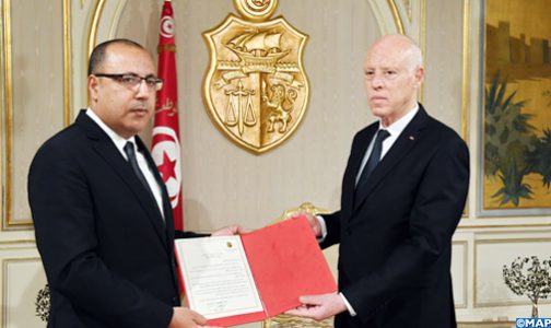 تونس.. سباق ضد الزمن لإخراج البلاد من حالة الفوضى