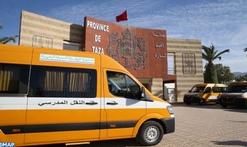 المبادرة الوطنية للتنمية البشرية .. تسليم 7 حافلات للنقل المدرسي لجماعات بإقليم تازة