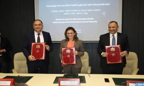 الدار البيضاء : توقيع أربع مذكرات تفاهم تتعلق بمشاريع استثمارية في مجال ترحيل الخدمات