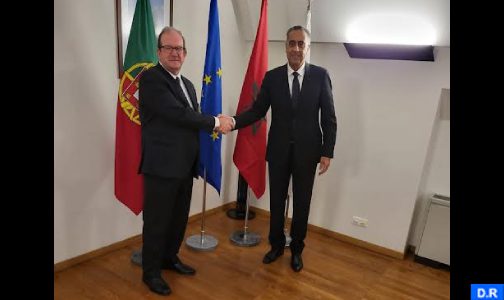 السيد حموشي يبحث مع مسؤولين برتغاليين سبل تطوير التعاون في مجال محاربة الإرهاب والجريمة المنظمة العابرة للحدود