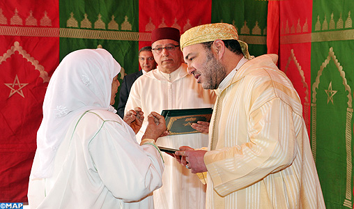 SM le Roi inaugure à Oujda la Place “Bab Sidi Abdelouahab”