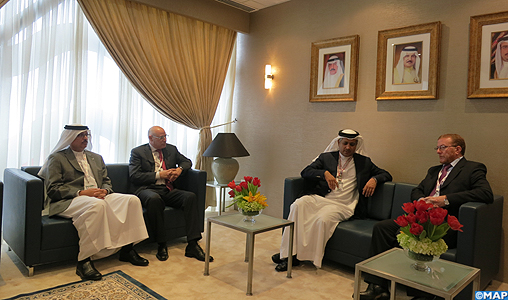 M. Boulif s’entretient à Manama avec les ministres bahreïnis du transport et des travaux publics