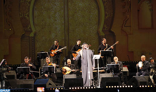 La grande vedette arabe Hussain El Jasmi clôt le festival de Fès des Musiques Sacrées du Monde