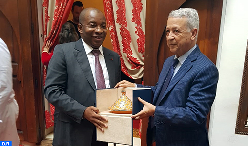 M. Sajid s’entretient à Marrakech avec son homologue ivoirien des moyens de renforcer la coopération entre les deux pays dans le domaine touristique