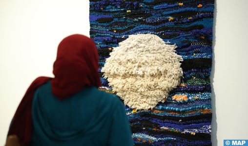 Rabat: vernissage de l’exposition “Fil à fil: Exploration moderne de la tapisserie” de Mostafa Maftah